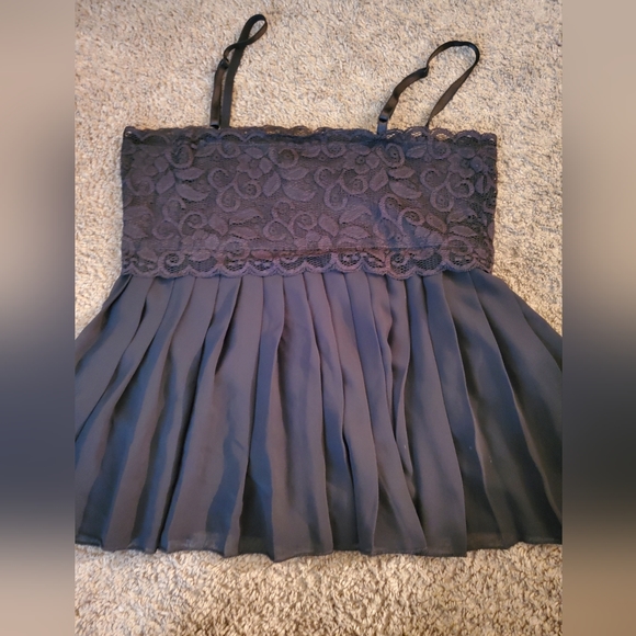 Black Intimate Lace Pleated Top - Picture 3 of 4